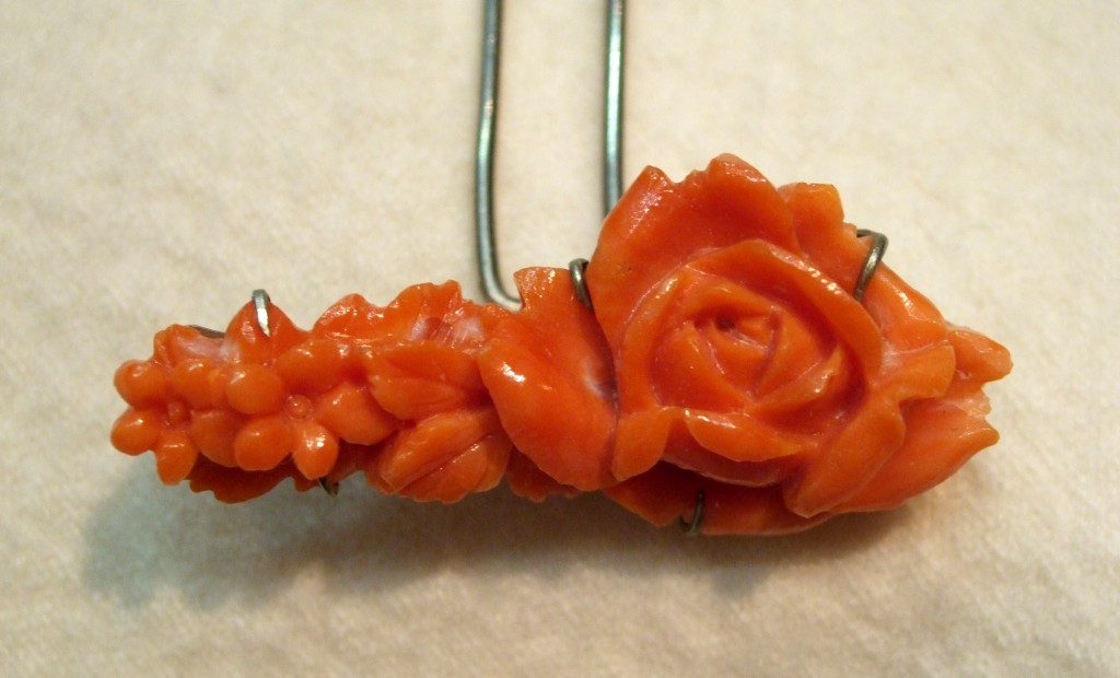 赤　サンゴ　簪　かんざし　薔薇　バラ